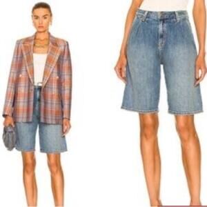 Nili Lotan high waisted long pleated denim shorts size 29 retails $350